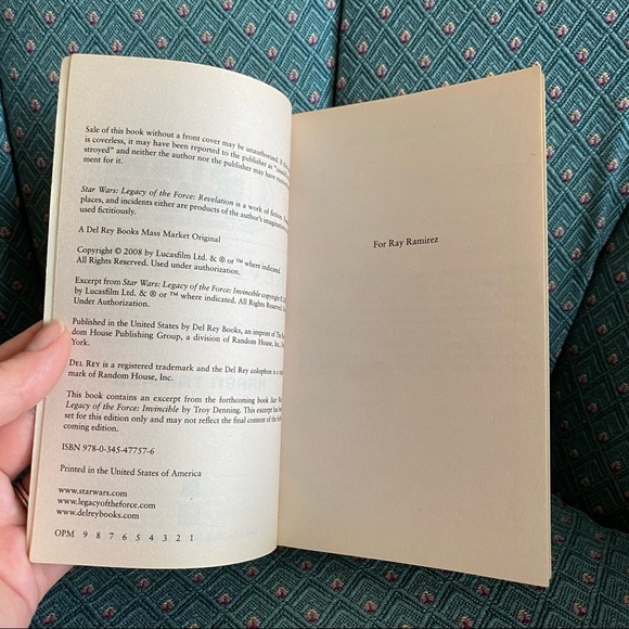 Star Wars: Legacy of the Force. Revelation by Traviss & Invincible by Denning - Picture 3 of 8